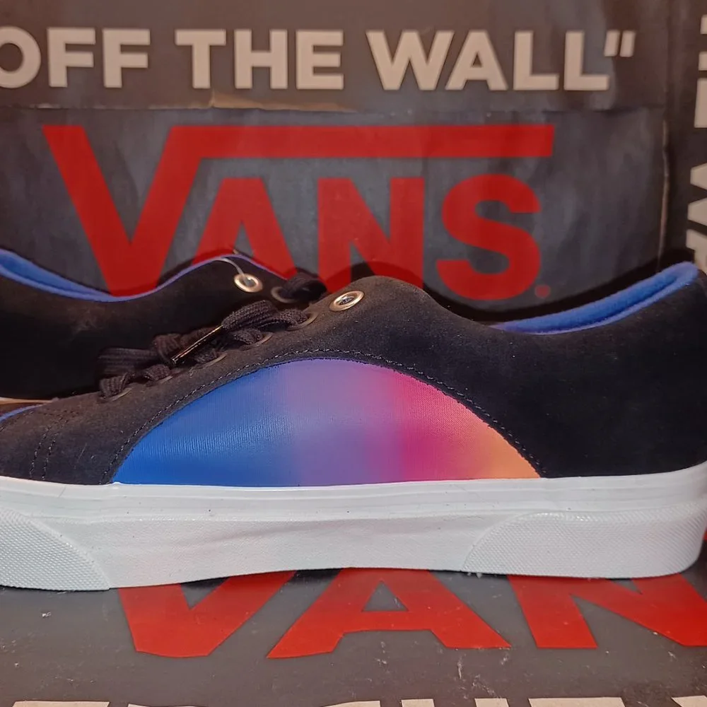 VANS Men's 8.5/Women's 10 Lampin 86 DX x Anaheim Factory Black moon stars Galaxy